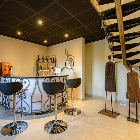 La Chambre D'Amis La Costignieres Montgueux Екстер'єр фото
