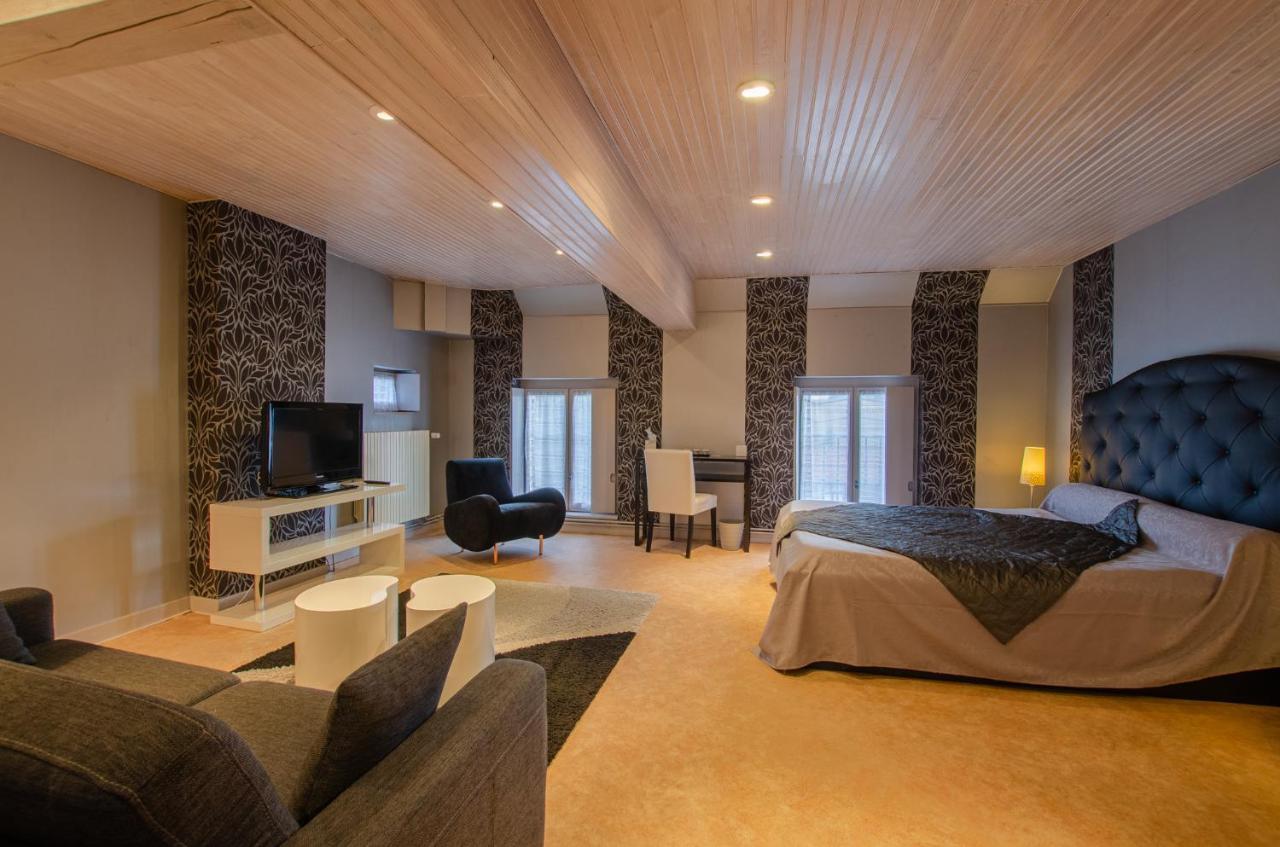 La Chambre D'Amis La Costignieres Montgueux Екстер'єр фото