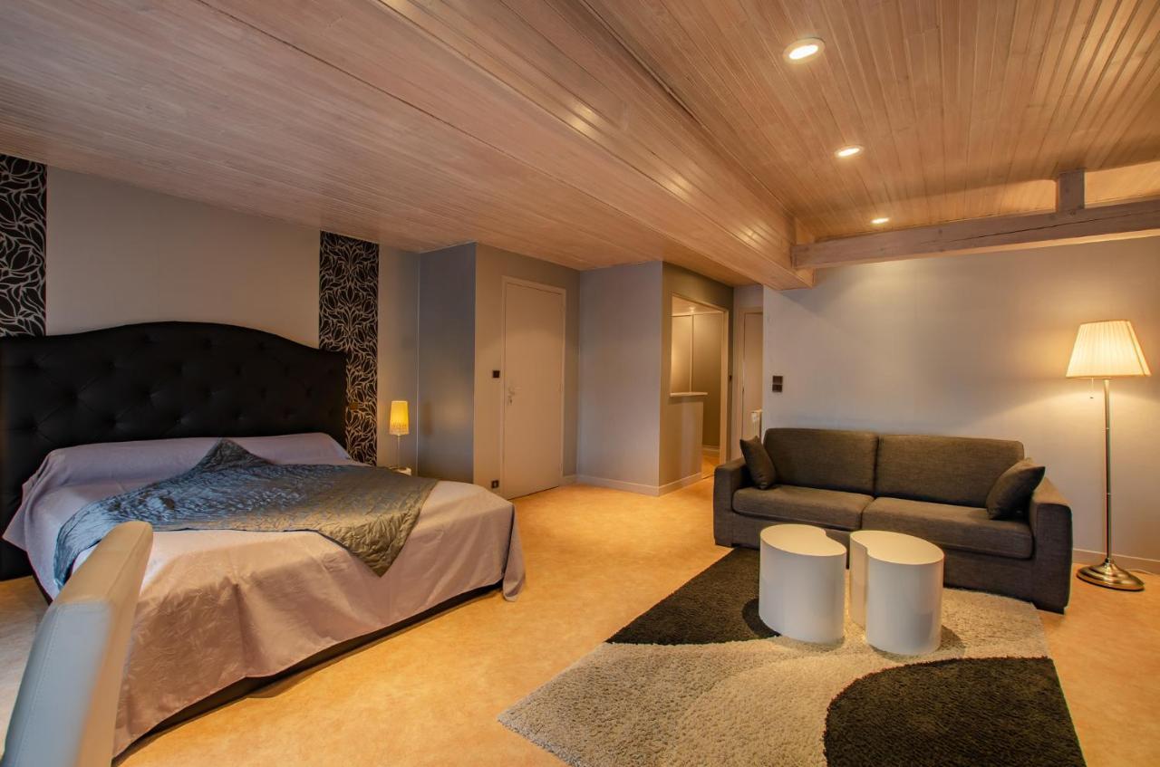 La Chambre D'Amis La Costignieres Montgueux Екстер'єр фото